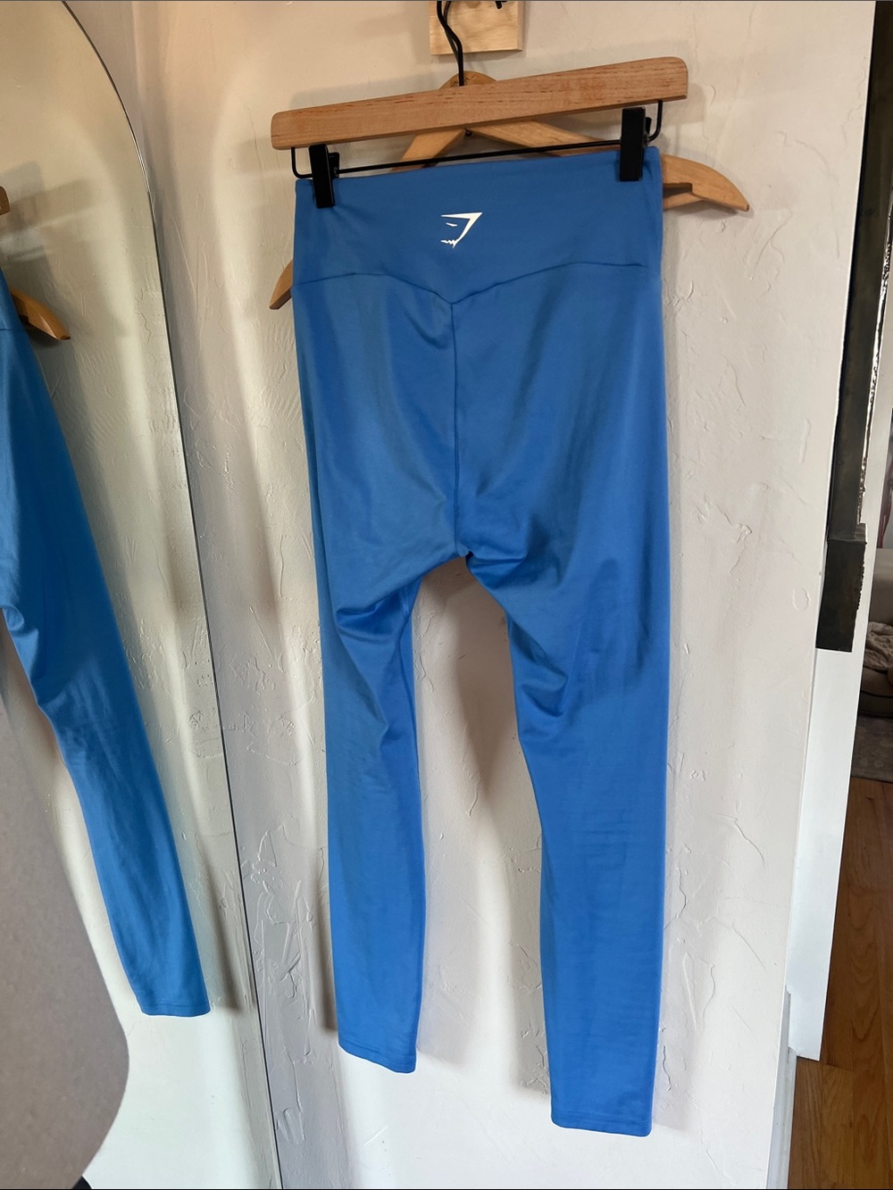 Gym Shark High-Rise Blue Performance Leggings - Picture 4 of 4